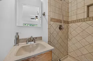 9 Pleasant Ln, Poughkeepsie, NY 12603 - Photo 19