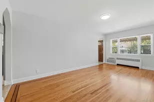 817 Quincy Ave, Bronx, NY 10465 - Photo 5