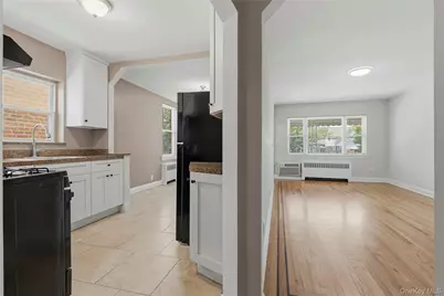 817 Quincy Avenue, Bronx, NY 10465 - Photo 7