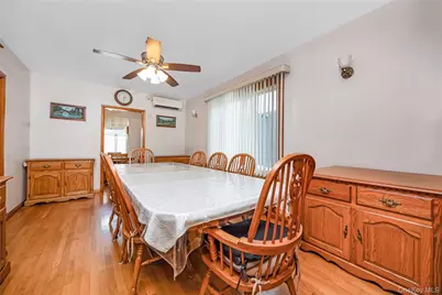 7815 Woodhaven Boulevard, Ridgewood, NY 11385 - Photo 5