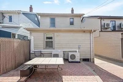 7815 Woodhaven Boulevard, Ridgewood, NY 11385 - Photo 19