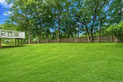 10 Arrowhead Court, South Setauket, NY 11720 - Photo 33
