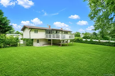 10 Arrowhead Court, South Setauket, NY 11720 - Photo 31