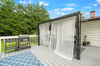 10 Arrowhead Court, South Setauket, NY 11720 - Photo 29