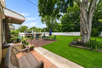398 Eastwood Boulevard, Centereach, NY 11720 - Photo 25