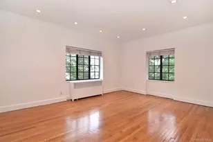 915 Wynnewood Rd, Pelham, NY 10803 - Photo 9