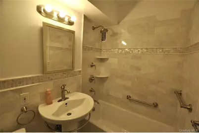 120 Hartsdale E Avenue #7F, Hartsdale, NY 10530 - Photo 17