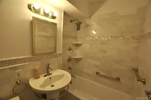 120 Hartsdale E Ave, Hartsdale, NY 10530 - Photo 17