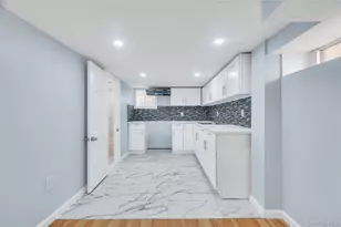 217-08 110th Rd, Queens Village, NY 11429 - Photo 23