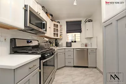 46-01 39th Avenue #103, Sunnyside, NY 11104 - Photo 5