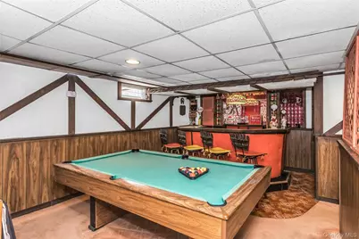 9 Kays Court, North Babylon, NY 11703 - Photo 13