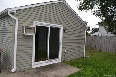 516 Long Beach Road, Island Park, NY 11558 - Photo 19