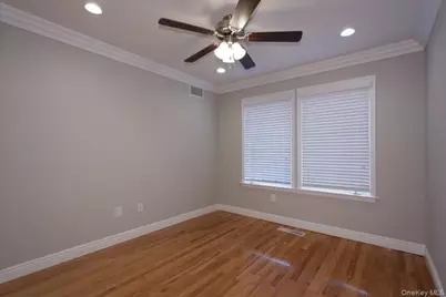 565 Merrick Road #201, Rockville Centre, NY 11570 - Photo 5