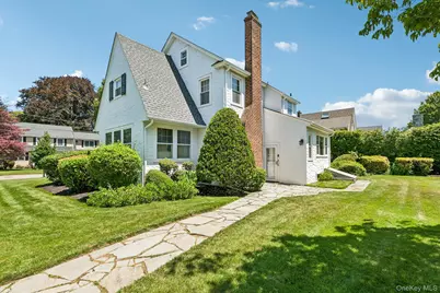 120 William Street, East Williston, NY 11596 - Photo 23