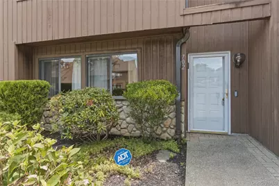 702 Scenic Lane, Poughkeepsie, NY 12603 - Photo 3