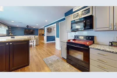 9 Wilson Street, Centereach, NY 11720 - Photo 5