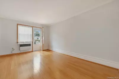 11-63 129th Street, College Point, NY 11356 - Photo 9