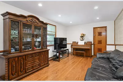 30 Dalewood Drive, Hartsdale, NY 10530 - Photo 19