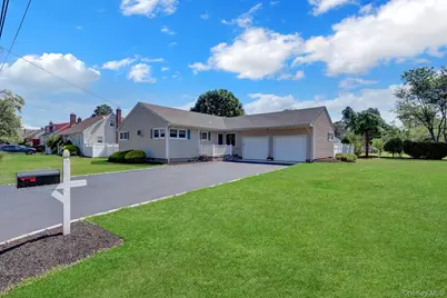 12 Bainbridge Avenue, Melville, NY 11747 - Photo 7