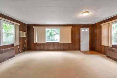69 Virginia Street, Valley Stream, NY 11580 - Photo 13