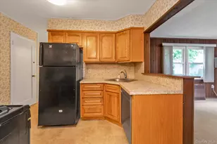 69 Virginia St, Valley Stream, NY 11580 - Photo 9