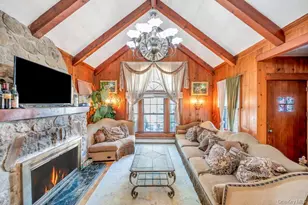 122 Dawn Rd, Rocky Point, NY 11778 - Photo 13