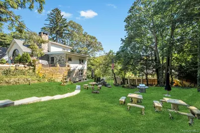 122 Dawn Road, Rocky Point, NY 11778 - Photo 3
