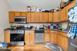 10-76 Gipson St, Far Rockaway, NY 11691 - Photo 17