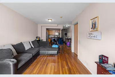 1076 Gipson Street, Far Rockaway, NY 11691 - Photo 9
