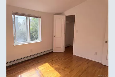 62 Hickory Road #B, Port Washington, NY 11050 - Photo 5
