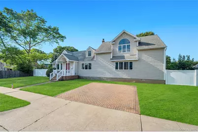 40 Columbia Street, Bethpage, NY 11714 - Photo 3