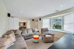40 Columbia St, Bethpage, NY 11714 - Photo 5