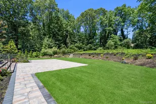 21 Arista Dr, Dix Hills, NY 11746 - Photo 37