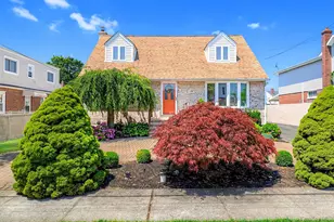 119 Caroline Ave, Franklin Square, NY 11010 - Photo 5