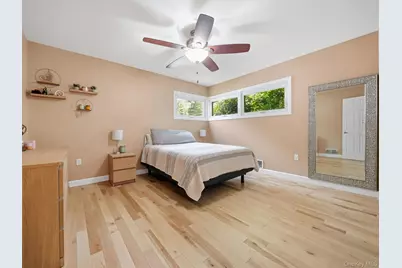 15 Summit Avenue, New City, NY 10956 - Photo 13