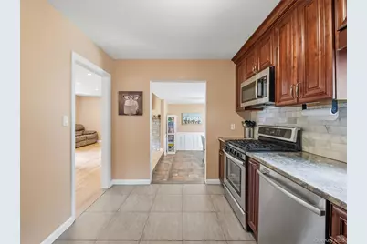 15 Summit Avenue, New City, NY 10956 - Photo 11