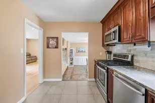 15 Summit Ave, New City, NY 10956 - Photo 11