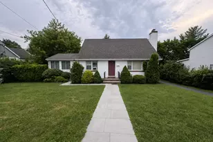 135 Marietta Ave, Hawthorne, NY 10532 - Photo 19