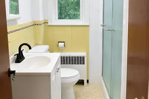 135 Marietta Ave, Hawthorne, NY 10532 - Photo 13