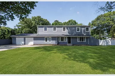 208 Newburgh Avenue, Medford, NY 11763 - Photo 1