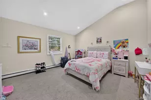 208 Newburgh Ave, Medford, NY 11763 - Photo 19