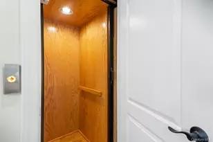 174 Halley Dr, Blue Point, NY 11772 - Photo 29