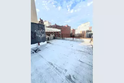 9022 161st Street, Jamaica, NY 11432 - Photo 19