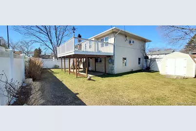 123 Southern Parkway, Plainview, NY 11803 - Photo 35