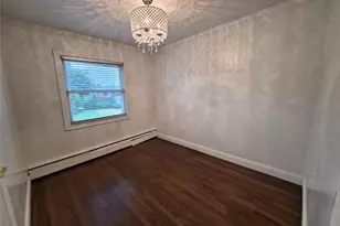 123 Southern Pkwy, Plainview, NY 11803 - Photo 21