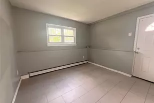 69-47 De Costa Ave, Arverne, NY 11692 - Photo 5