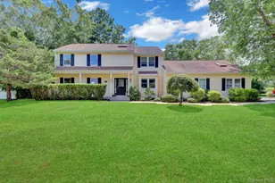 67 Randall Rd, Wading River, NY 11792 - Photo 3