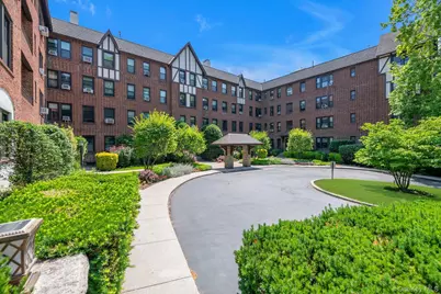 240 Bronxville Road #C1, Bronxville, NY 10708 - Photo 1