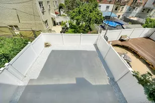 1034 Throgs Neck Expressway, Bronx, NY 10465 - Photo 29