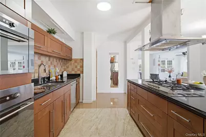 2934 161st Street, Flushing, NY 11358 - Photo 9